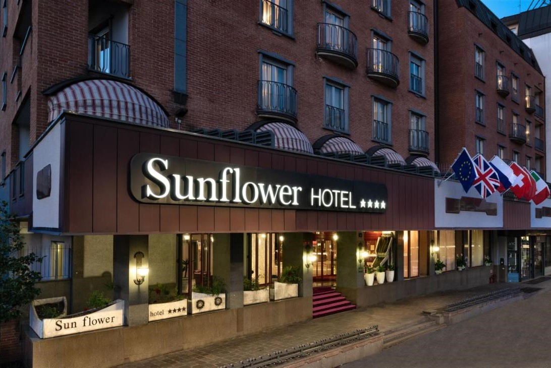 Hotel Sunflower